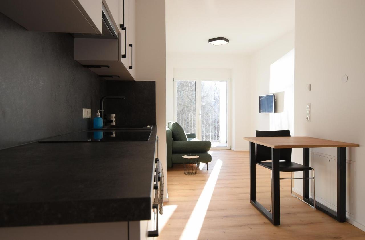 Myquartier Central City Suites Innsbruck Exterior foto