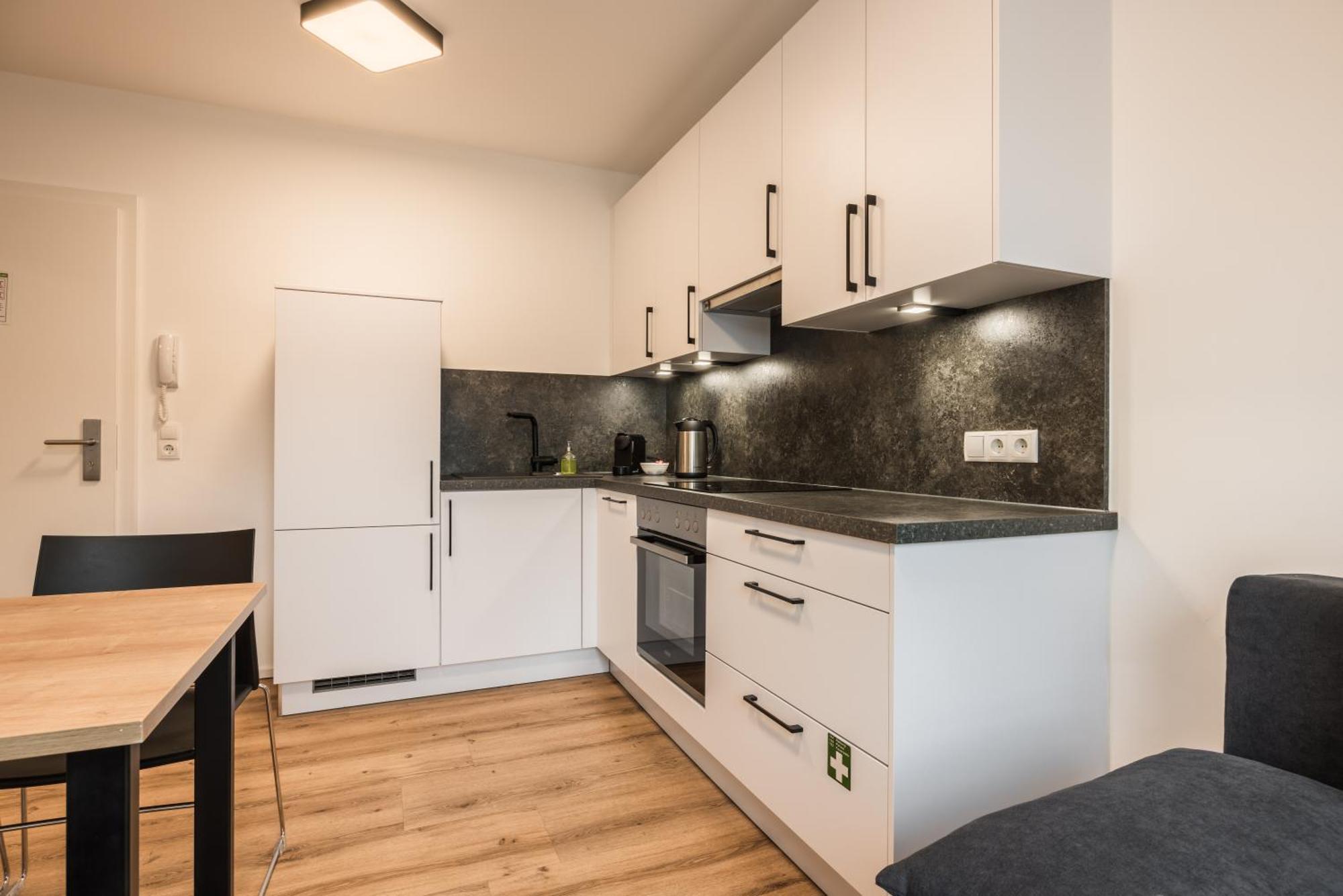 Myquartier Central City Suites Innsbruck Exterior foto